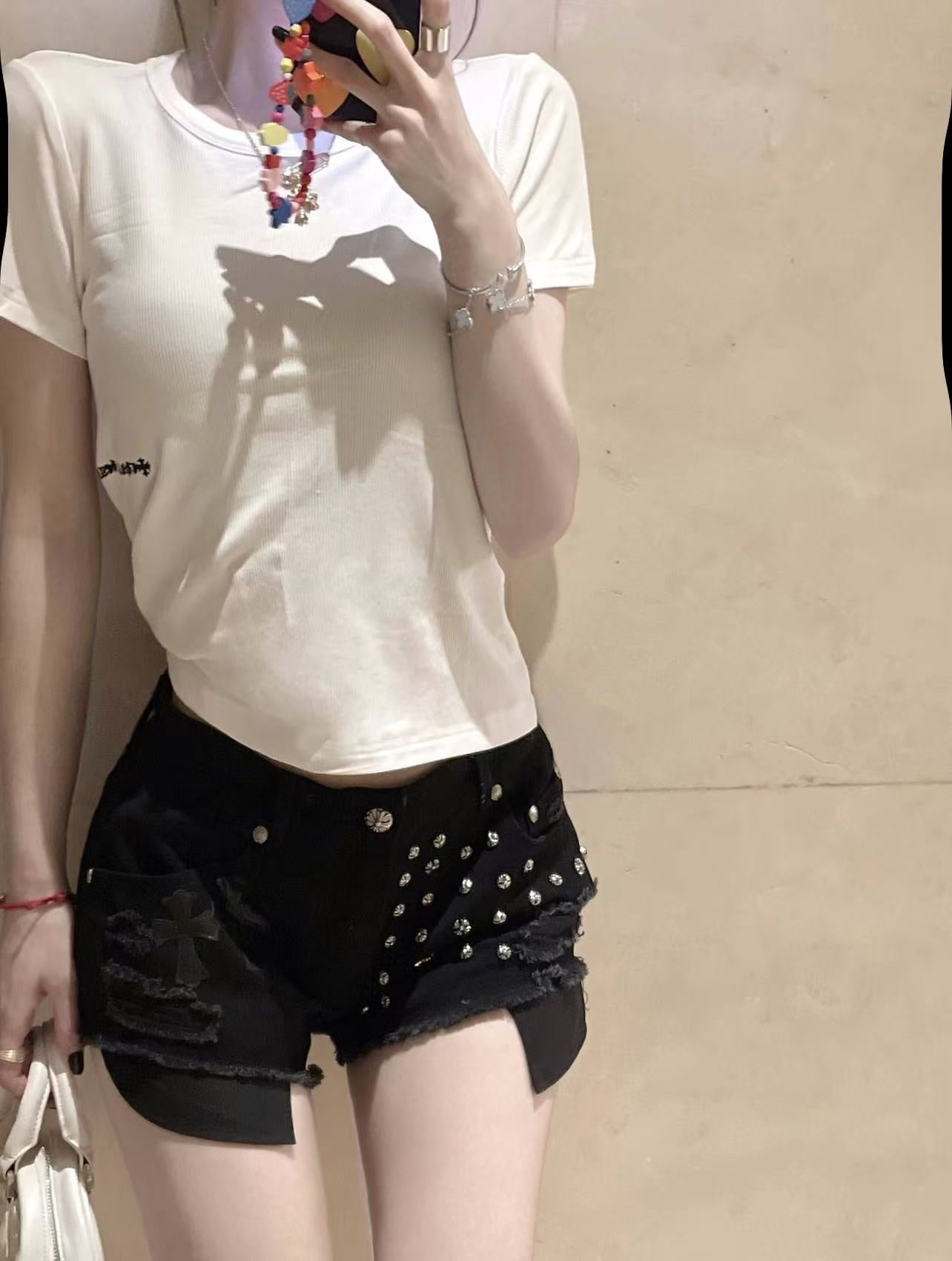 Chrome Hearts Women Cross Hole Heavy Industry Rivet Skin for Spicy Girl