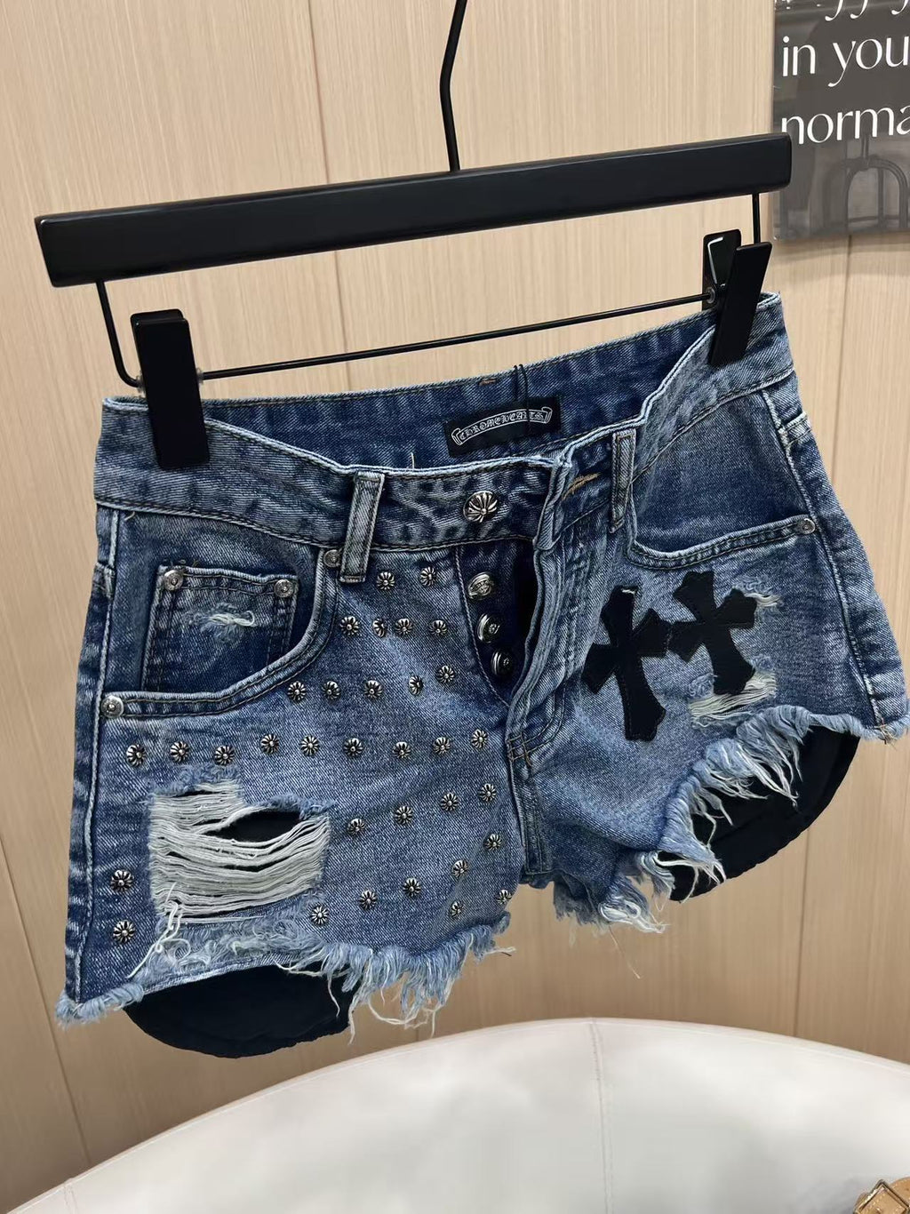 Chrome Hearts Women Cross Hole Heavy Industry Rivet Skin for Spicy Girl