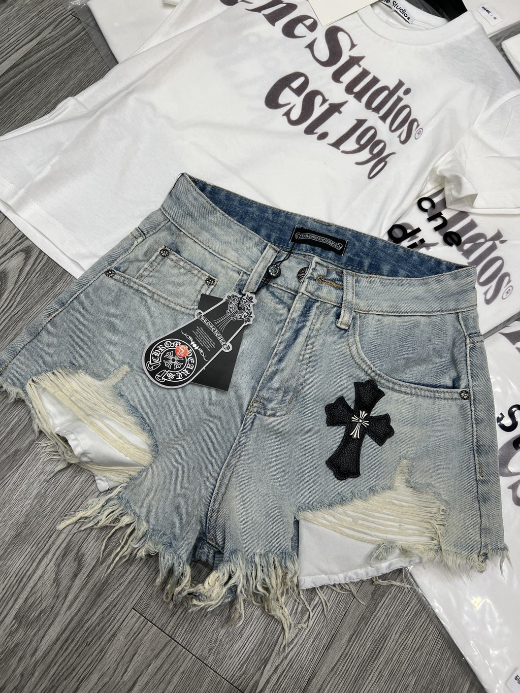 Chrome Hearts High waisted A-line fringed denim shorts sweet and cool slimming and hot pants for women