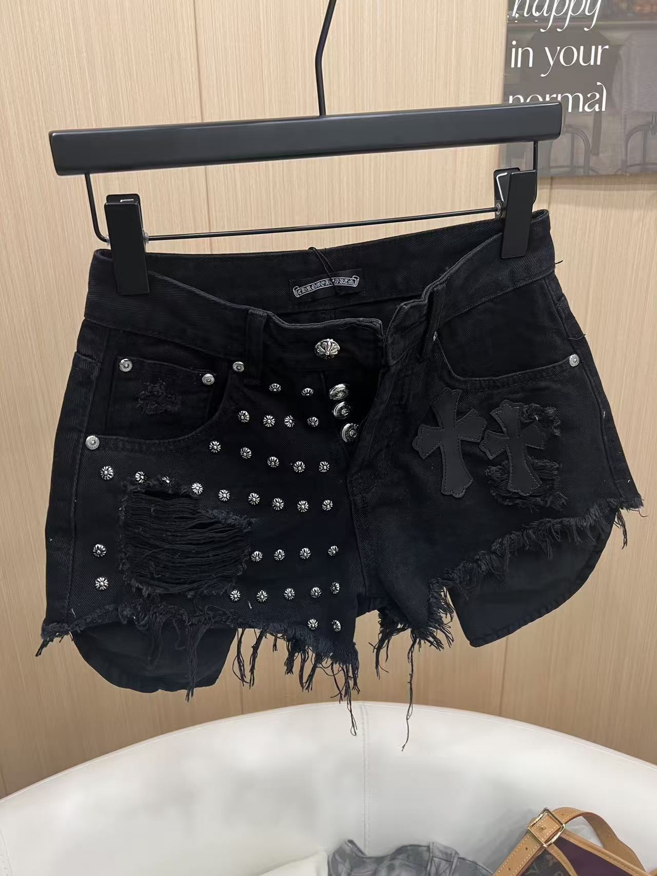 Chrome Hearts Women Cross Hole Heavy Industry Rivet Skin for Spicy Girl