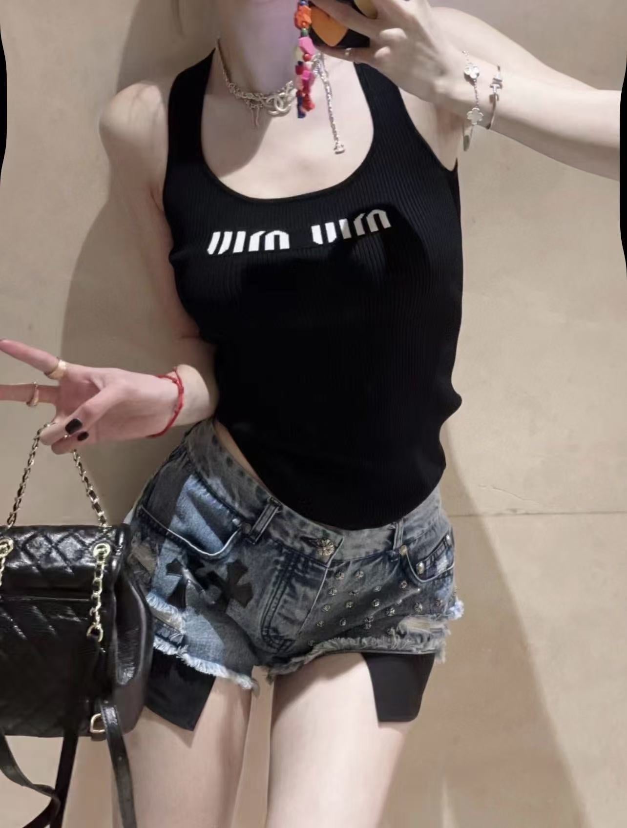 Chrome Hearts Women Cross Hole Heavy Industry Rivet Skin for Spicy Girl