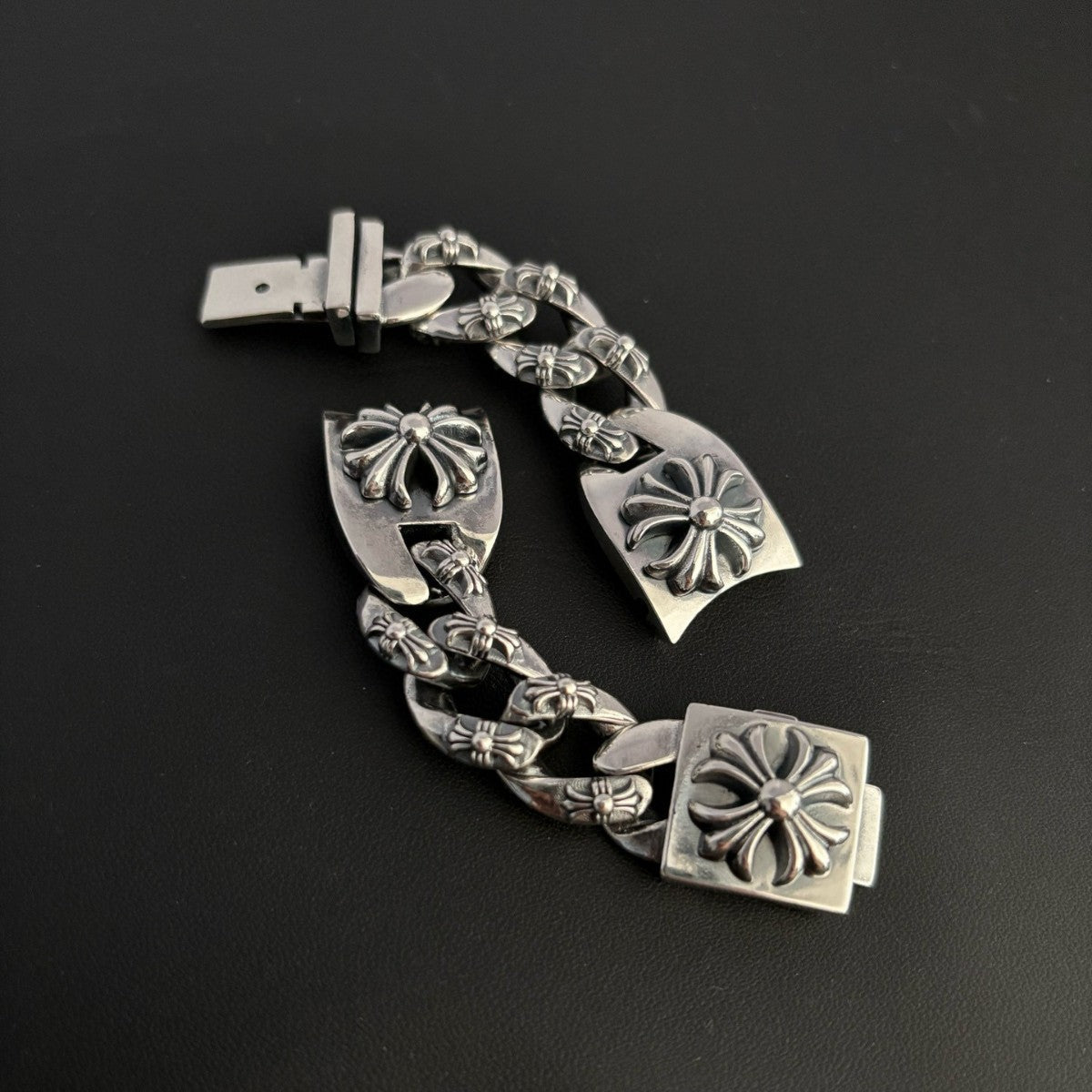 Chrome Hearts cross flower full flower watch strap